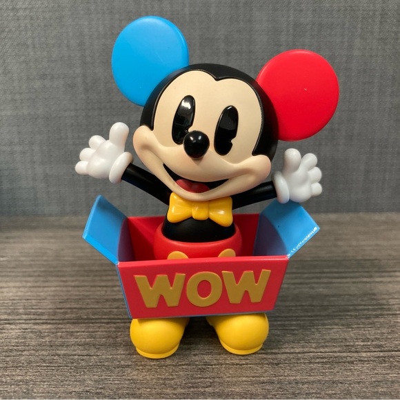 Pop Mart Mickey Childhood of Boundless Imagination Bind Box - Picture 5 of 12